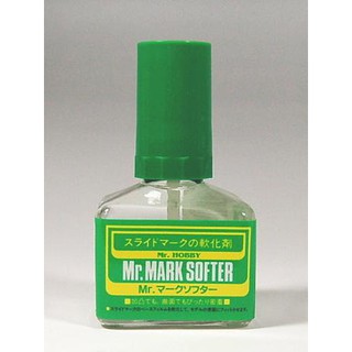 Dung dịch Mr.Mark Softer làm mềm decal