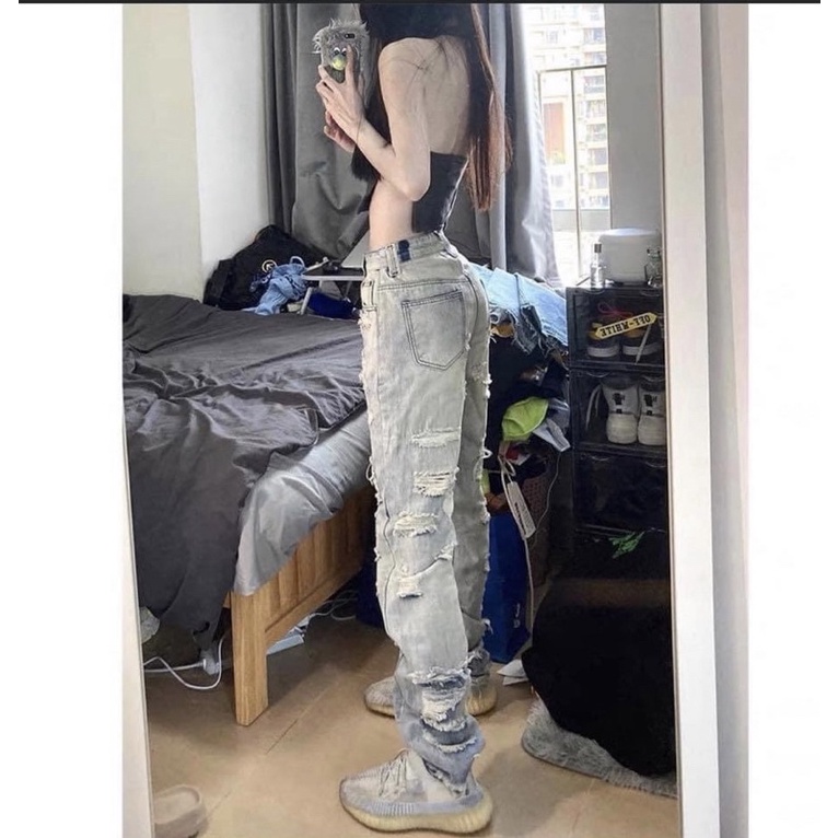 Jeans rách form đứng