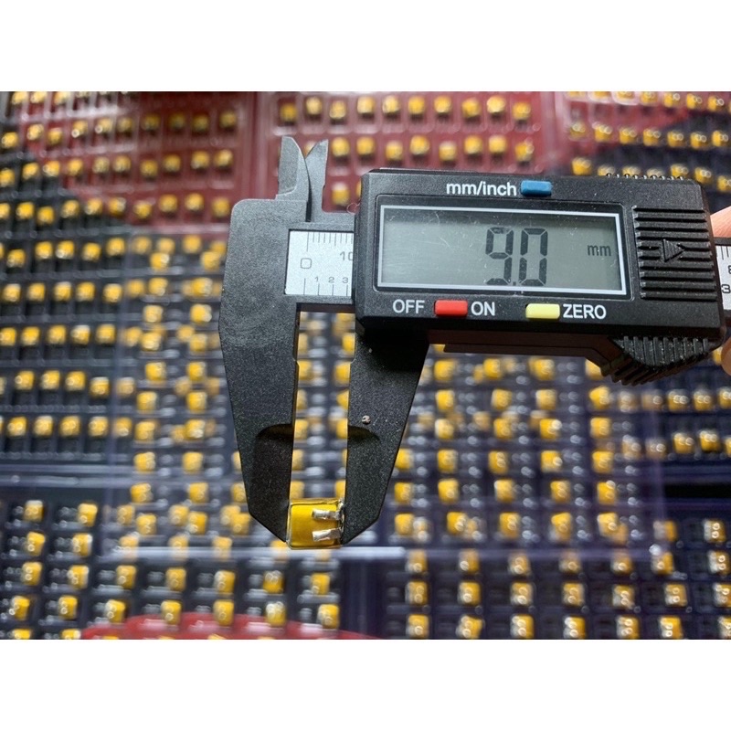 Pin Li-Po 3.7V 400909 28mAh  cho tai nghe Bluetooth