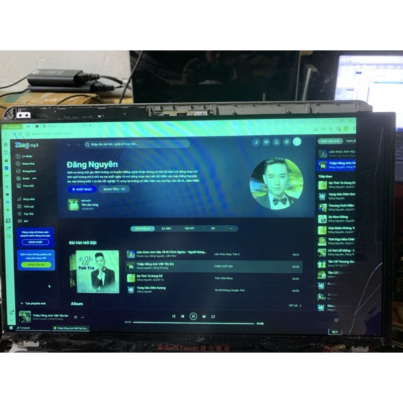 màn hình cho laptop 15.6 mỏng 30pin full hd bể góc lỗi màu hiền thị