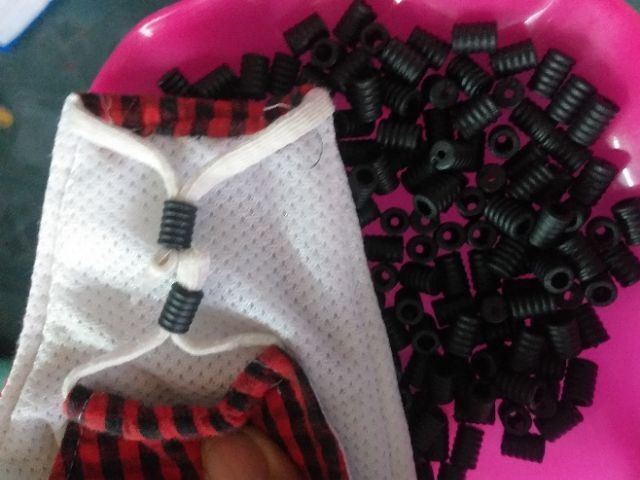 1000  Nút chặn dây khẩu trang