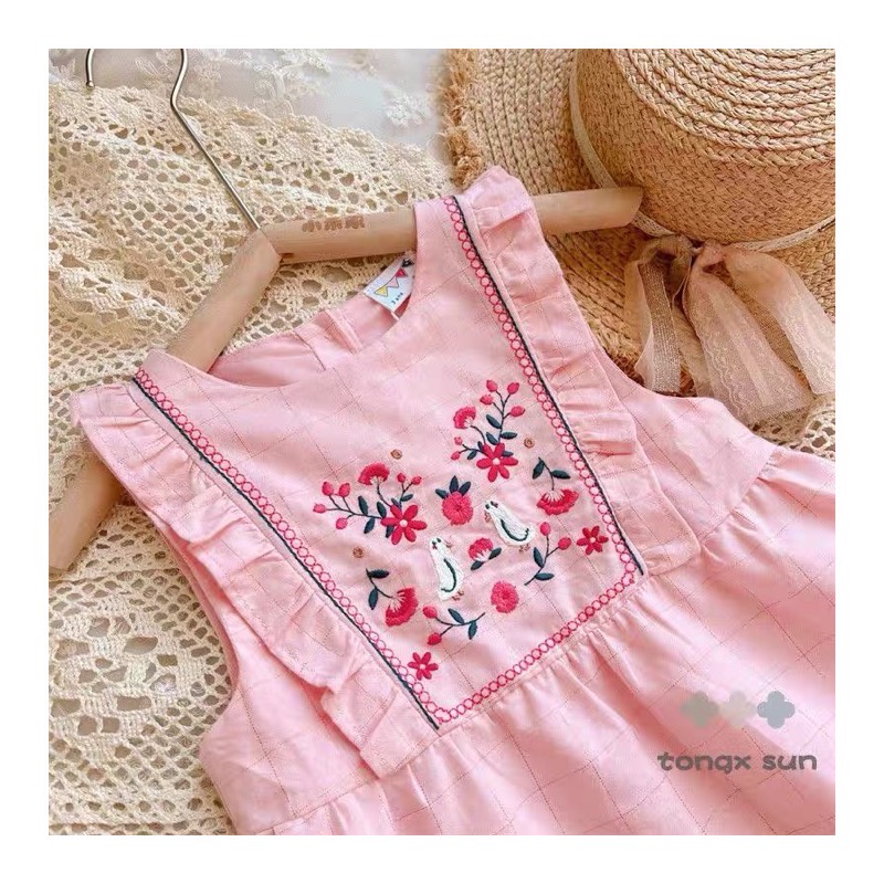 ĐẦM THÊU BÉ GÁI XUẤT PHÁP