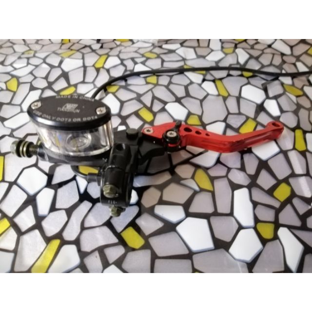 Củ dầu trên xe xmen