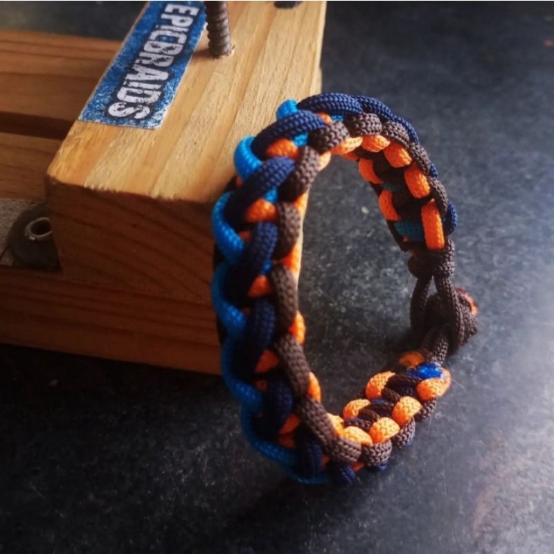 Vòng tay nam nữ - Vòng tay paracord mang phong cách mới