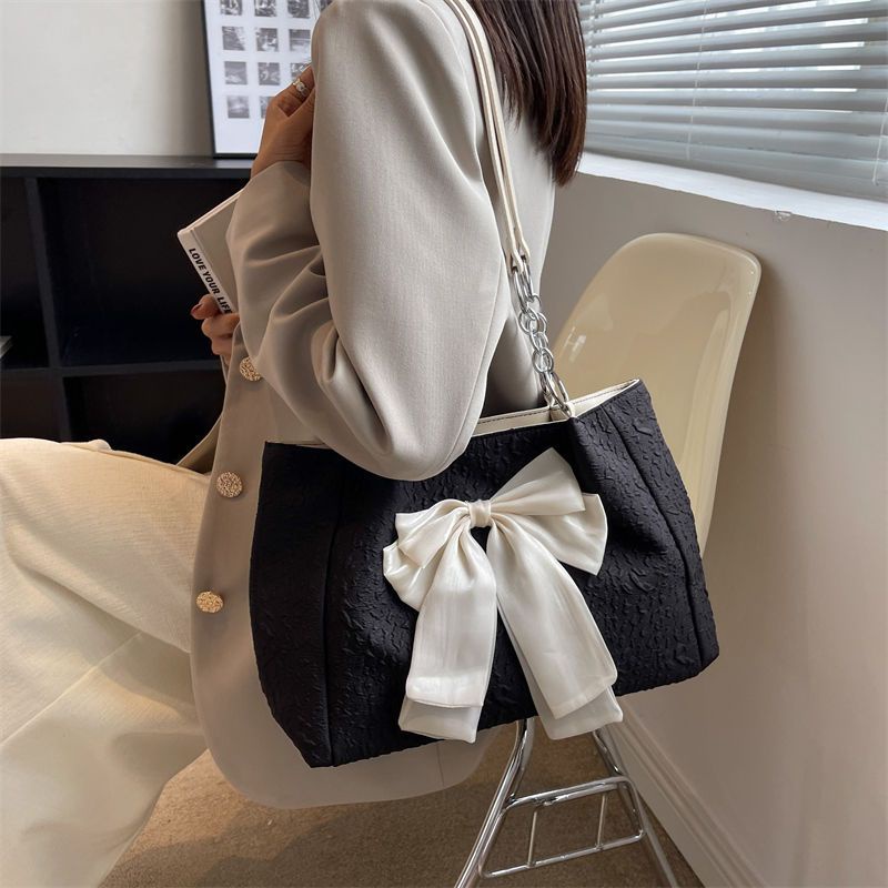 Túi Tote Đeo Vai Bằng Vải Nylon Sức Chứa Lớn Phong Cách Thời Trang Mới 2023