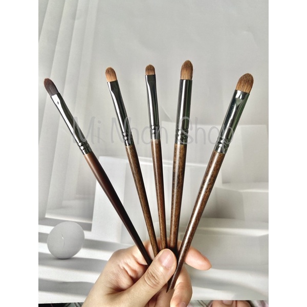 Cọ đánh son môi, mắt kem, đắp nhũ