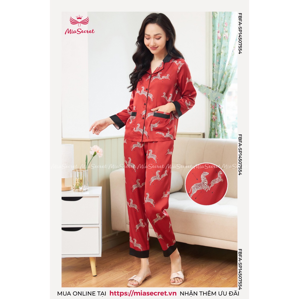 Bộ Đồ Ngủ Pyjama Mia Secret Lụa Tằm Thái Cao Cấp - Họa Tiết Phối Ngựa Vằn Đỏ Dài Tay - SP14507554