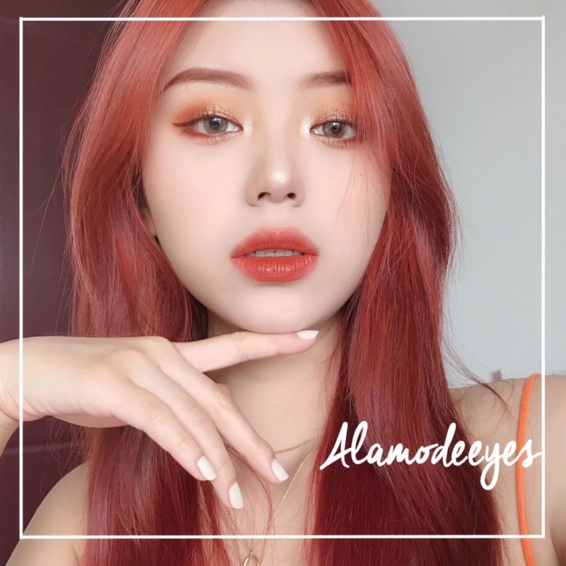 Lens nâu sữa k vân áp tròng