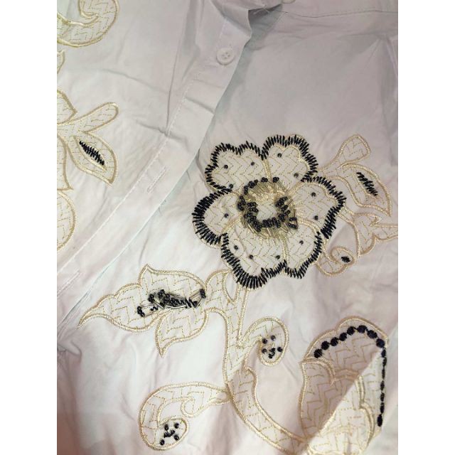 Váy dáng sơ mi thêu hoa nổi hàng cao cấp | BigBuy360 - bigbuy360.vn