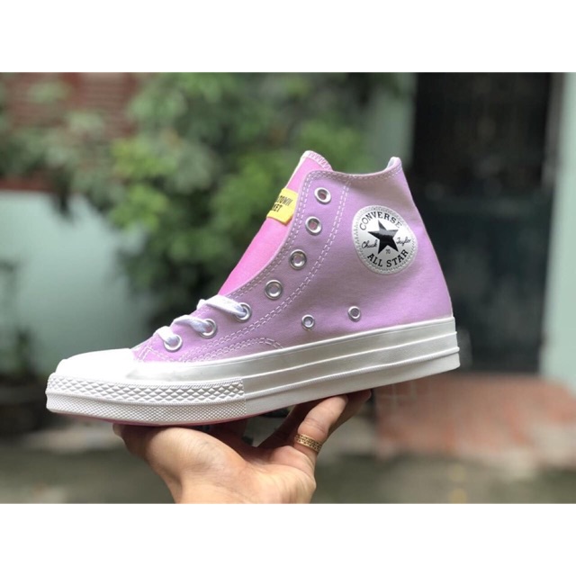 Converse đổi màu