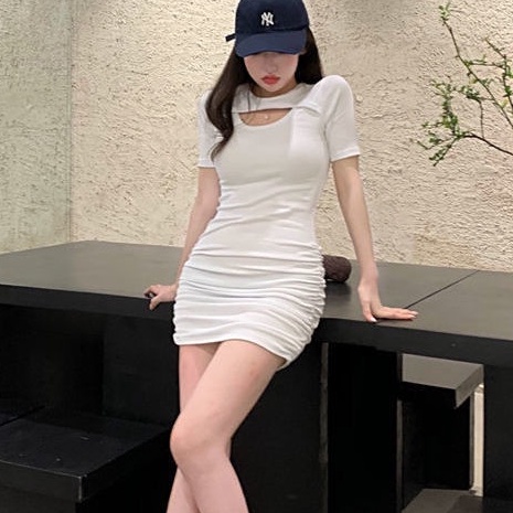 Đầm Giả Hai Mảnh Thiết Kế Khoét Lỗ Phong Cách Mới Mùa Hè Quyến Rũ Cho Nữ