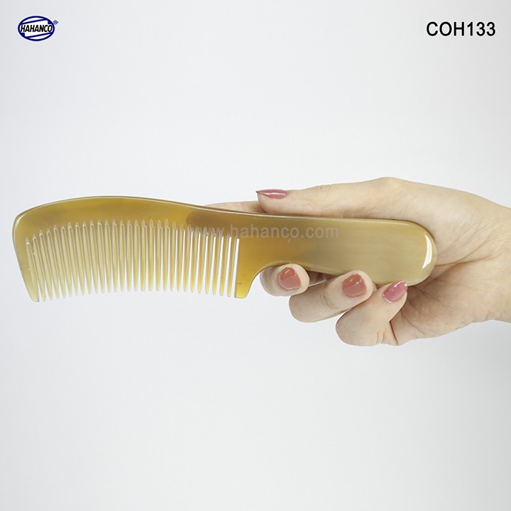 Lược sừng xuất Nhật (Size: L - 18cm) Mẫu lược trơn chuẩn đẹp - COH133 - Horn Comb of HAHANCO - Chăm sóc tóc