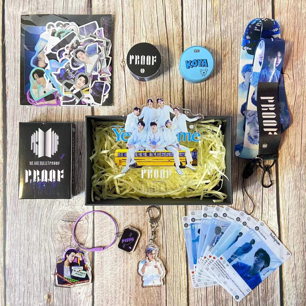 &lt;Proof&gt;Hộp quà tặng hình dán+móc khóa+mô hình đứng album BTS làm quà sinh nhật