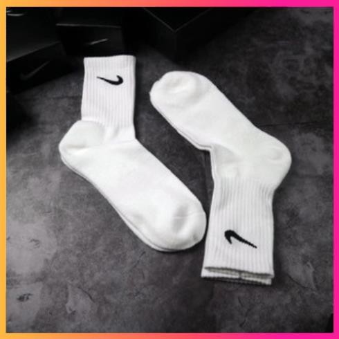 Vớ dệt kim, tất thể thao Nike, Adidas cổ cao, cổ trung, thể thao, bóng đá, thời trang nam nữ. Chính hãng sẵn hàng. Xịn