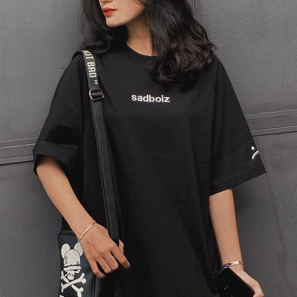 Áo thun Sadboiz Signature Tee màu đen  vải cotton form nam nữ 40kg - 90kg  AL100 Thời trang Unisex HCM