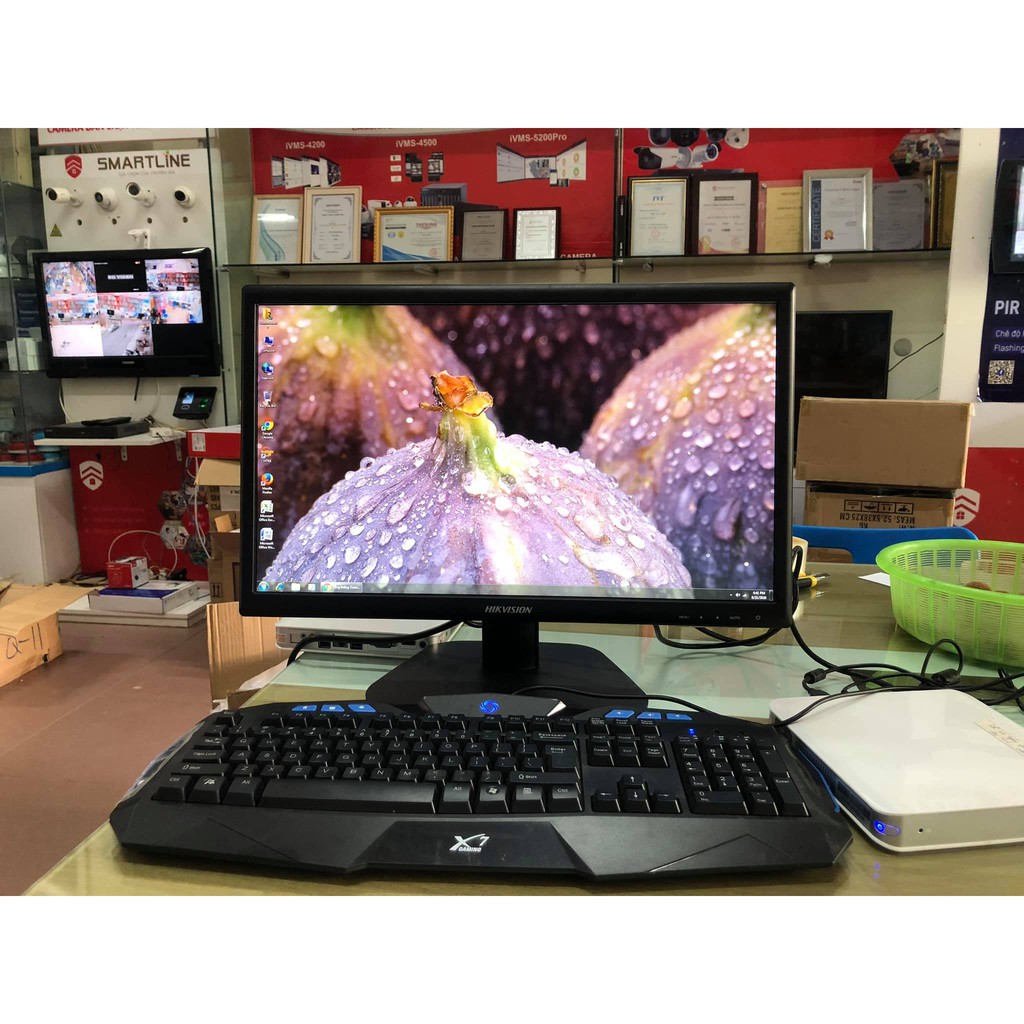 Màn Hình Hikvision 21,5 INCH  DS-D5022QE-B - Màn 22” Led Full HD 1080P, Hỗ Trợ 2 Cổng VGA/HDMI [Bảo Hành 2 Năm] | BigBuy360 - bigbuy360.vn