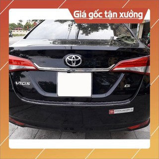 Ốp tay mở cốp vios 2019 2020