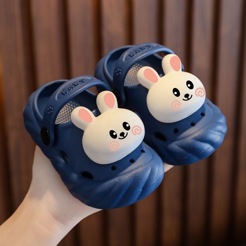 Dép có quai sau cho bé gái