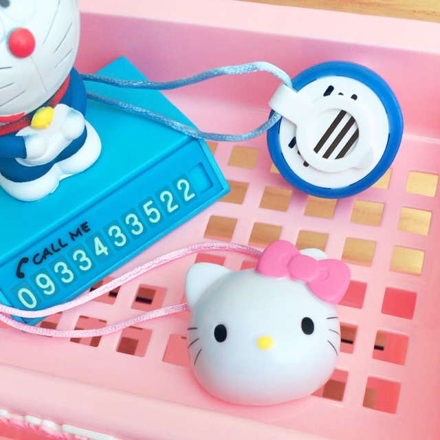 SÁP ĐUỔI MUỖI HELLO KITTY &amp; DORAEMON