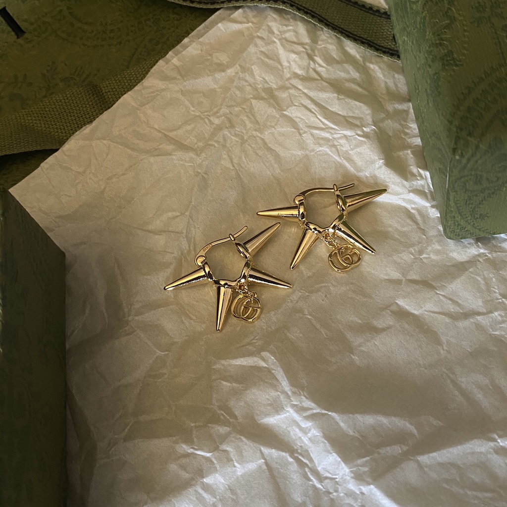 Bông Tai Gucci Bằng Thép Titan Hình Logo GG Đôi Thời Trang Cho Nữ