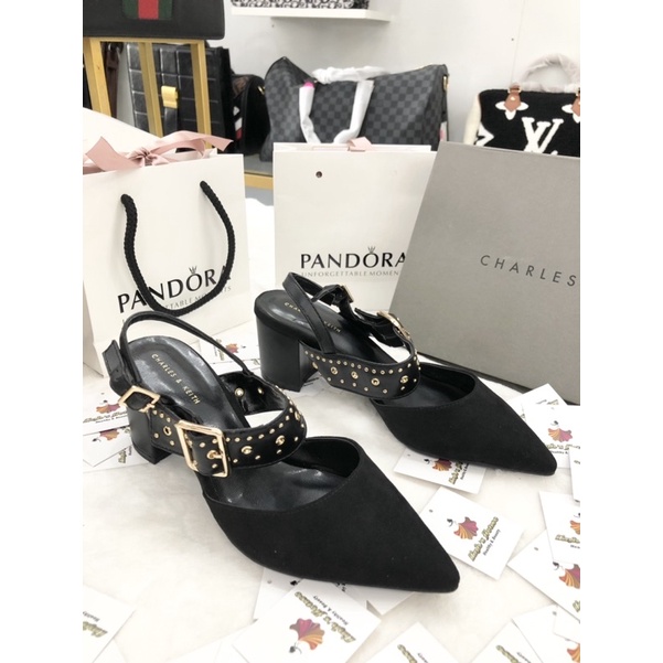 Guốc cnk 7p fullbox vip còn sz 36 sale 360k