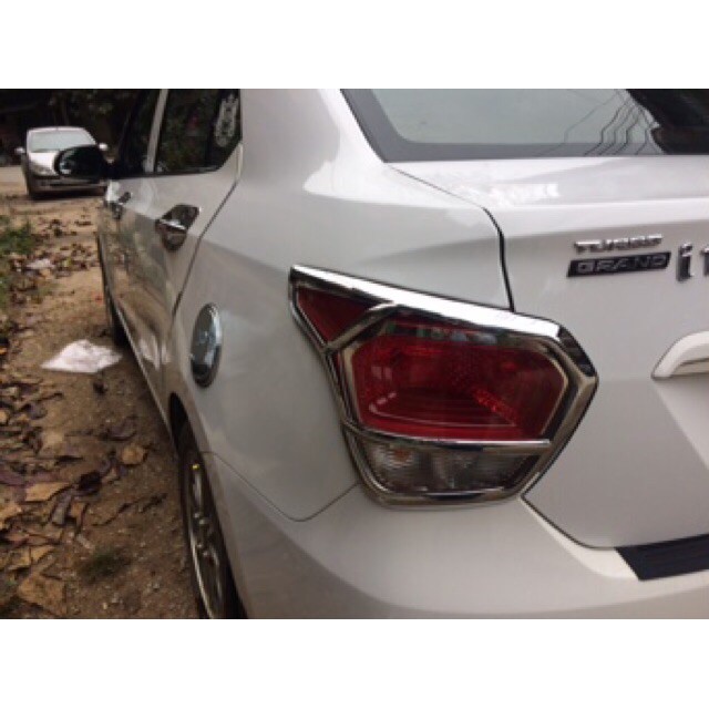 Ốp Viền Đèn Pha Hậu Xe Grand I10 Sedan đời 2014 đến 2020