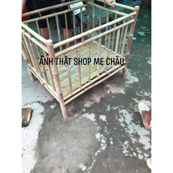 Chuồng tre, củi tre, nôi tre cho bé tập đứng