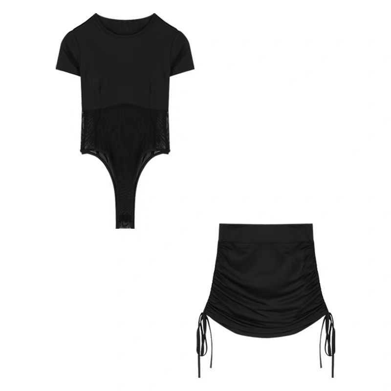 Set tách lẻ- Có sẵn- Áo thun phối lưới sexy, chân váy rút