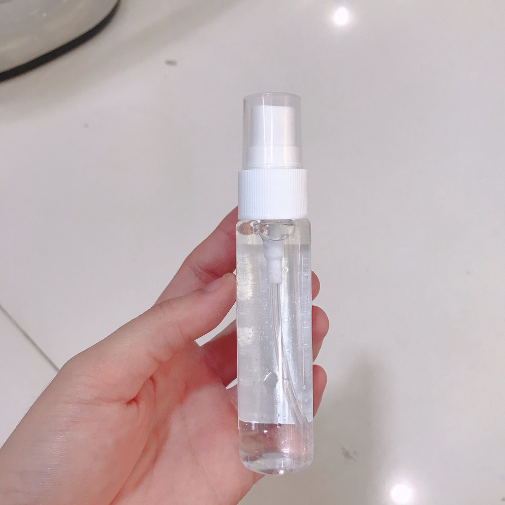 Xịt tinh dầu vỏ bưởi Mộc Nhu mini size 30ml