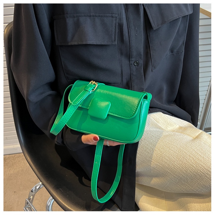 Túi Đeo JASMIN NOIR Chéo Bằng Da PU Có Khóa Cho Nữ