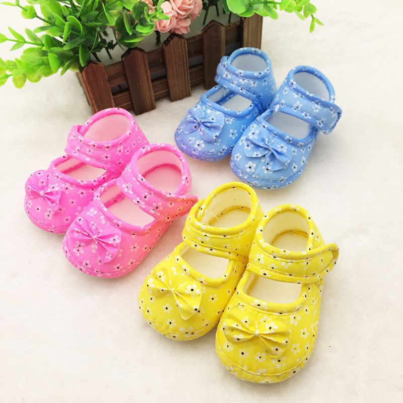 Giày búp bê chất liệu cotton chống trượt đính nơ xinh xắn cho bé 0-18 tháng tuổi