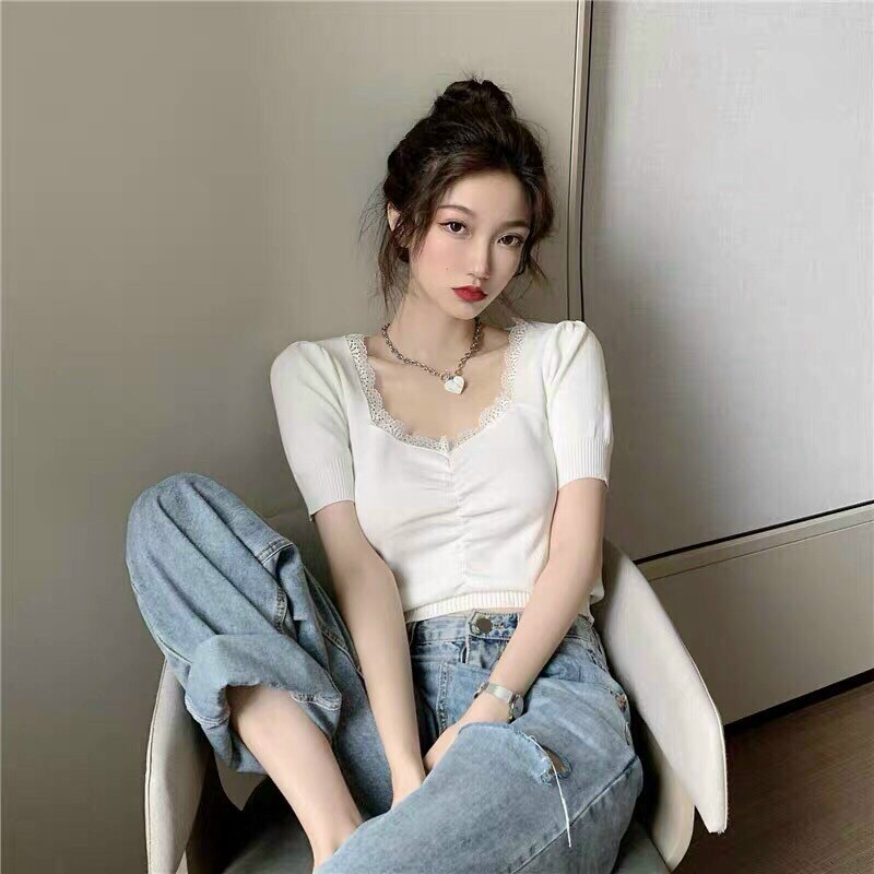 [Mã WASTUP giảm 10% tối đa 30K đơn 99K] Áo croptop áo kiểu phối ren xinh xắn | BigBuy360 - bigbuy360.vn