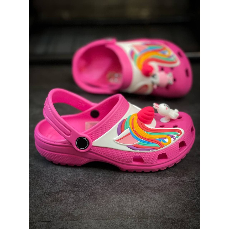 Giày Dép Crocs Trẻ Em Band Classic Clog Pony Chính Hãng Size 24 Đến 35 - Tăng 6 Jibbizt - Sấu Vui Vẻ