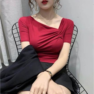 áo phông cổ cách điệu