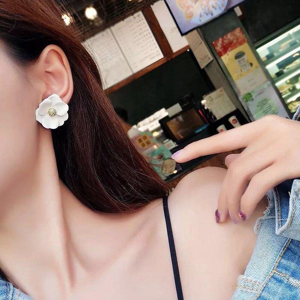 Khuyên Tai Hình Hoa Nhiều Màu Phong Cách Cổ Điển Đơn Giản Hợp Thời Trang Cho Nữ