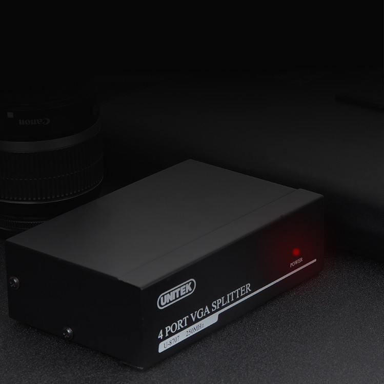 VGA Splitter 1 in 4 out Unitek U8707 - Bộ Chia VGA 1 ra 4 cao cấp UNITEK 8707 hỗ trợ độ phân giải Full HD 1080P