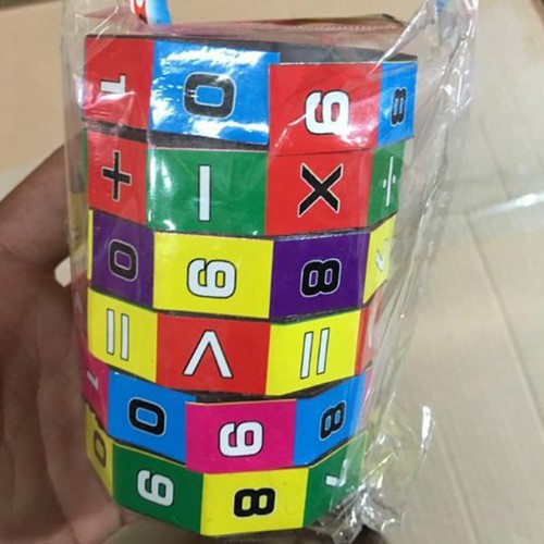 Đồ chơi rubic toán học giúp bé thông minh