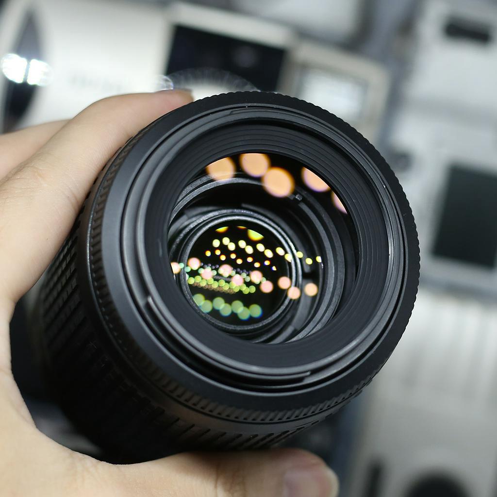 Máy ảnh NIKON D5000 kèm kit 18-55 + 55-200 G ED VR  có bảo hành