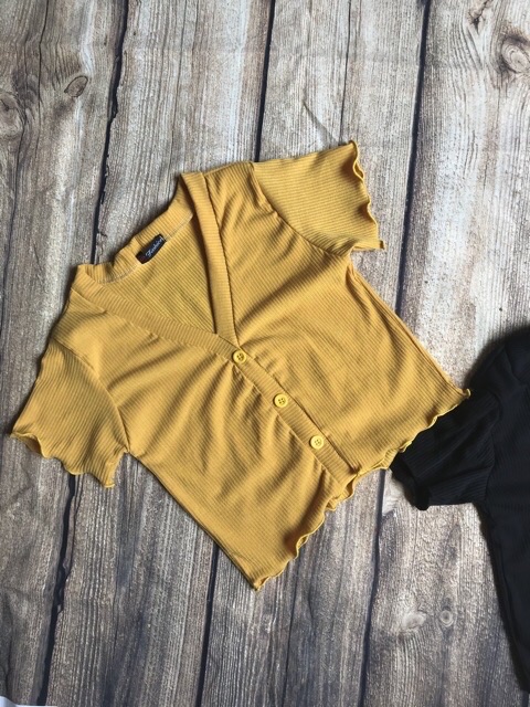 Áo phối 3 nút (video cận cảnh)