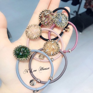 Cột tóc mặt tròn đính đá