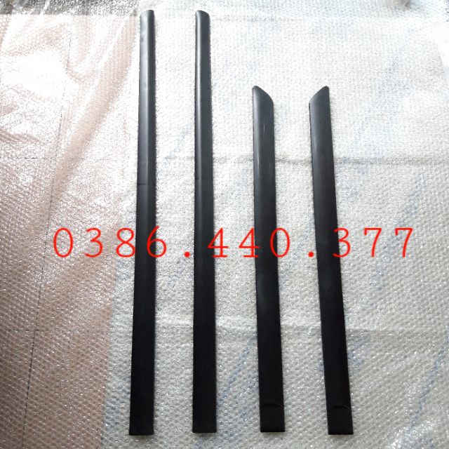 Nẹp sườn cánh cửa Deawoo Lacetti 04/09 xe trong nước