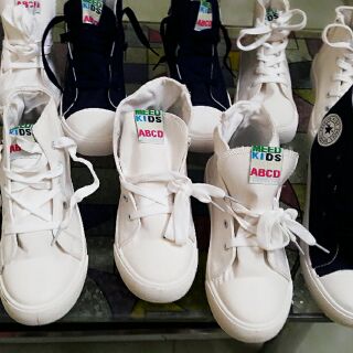 Giày converse đủ màu cho mẹ và bé