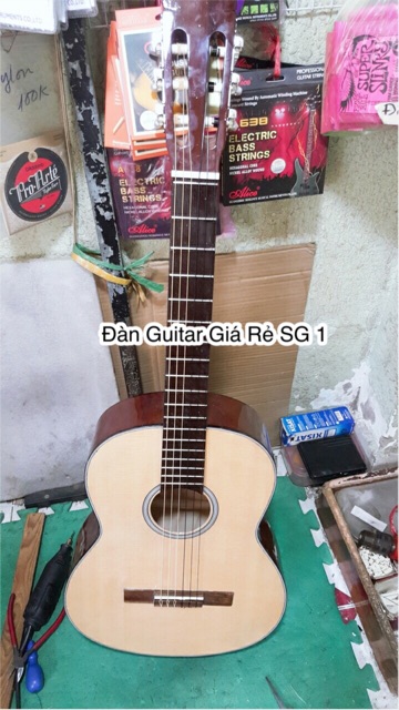 Đàn guitar classic dành cho mới tập chơi