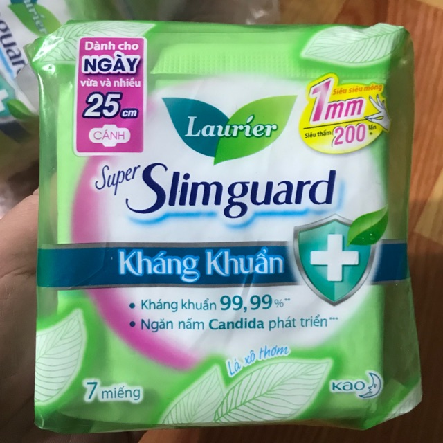 Băng vệ sinh cao cấp Laurier shuper slimguard 25cm 7 miếng( có cánh )
