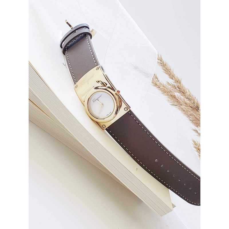 Đồng hồ nữ SALVATORE FERRAGAMO BOXYZ
