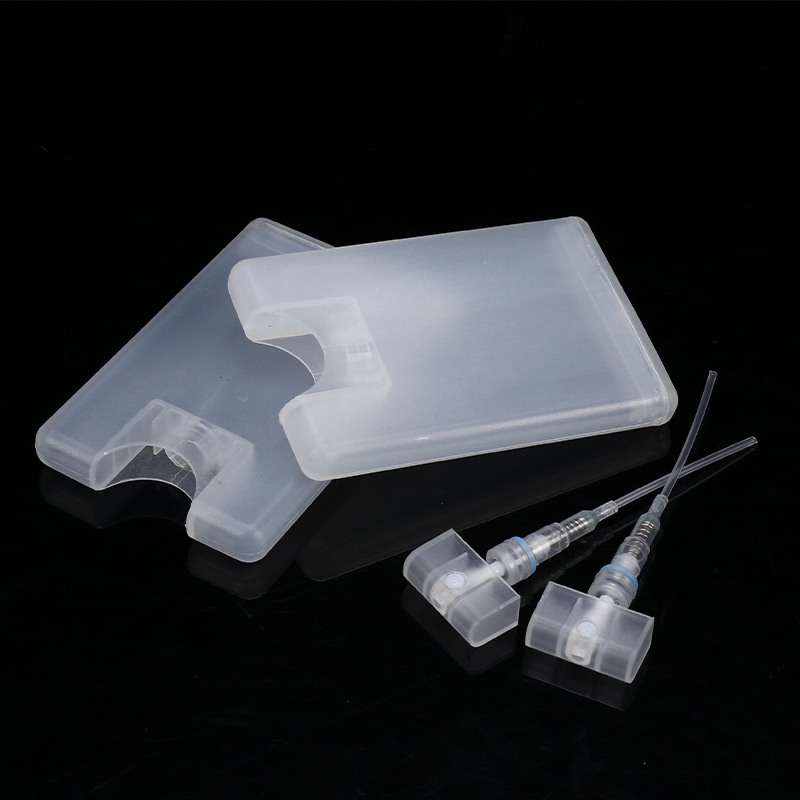 Chai Đựng Nước Hoa Dạng Xịt Bằng Nhựa Dùng Khi Đi Du Lịch 20ml