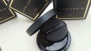 Phấn nước April Skin black