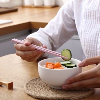 Đôi đũa chất liệu lúa mạch thân thiện với môi trường