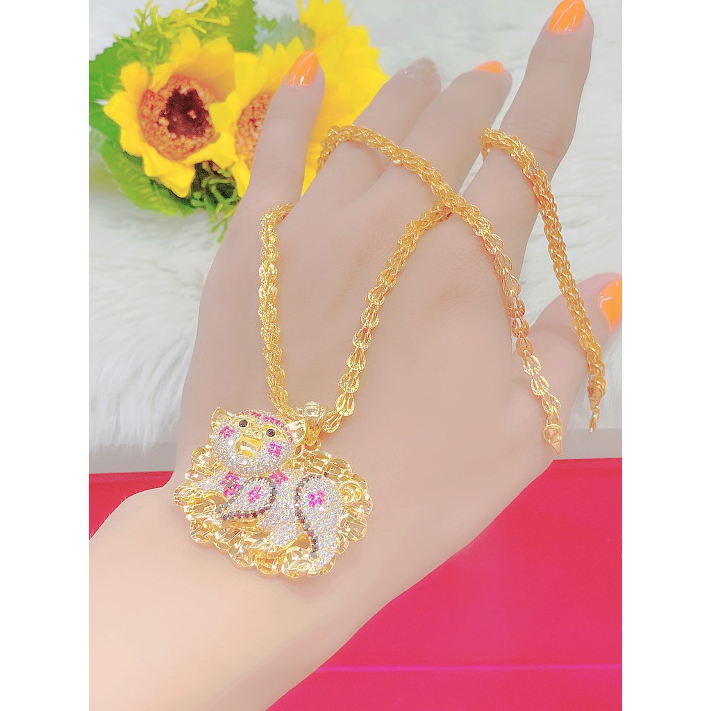Mặt dây chuyền con heo danh cho nữ UHA kiểu dáng sang trọng M893189