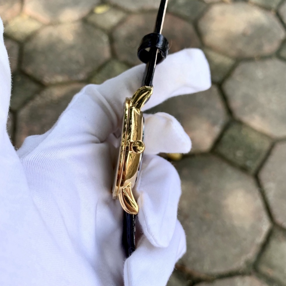 Đồng Hồ Nam Rolex R075A Mặt Trơn Máy Pin Chống nước, chống xước, tặng pin, hàng có bảo hành.